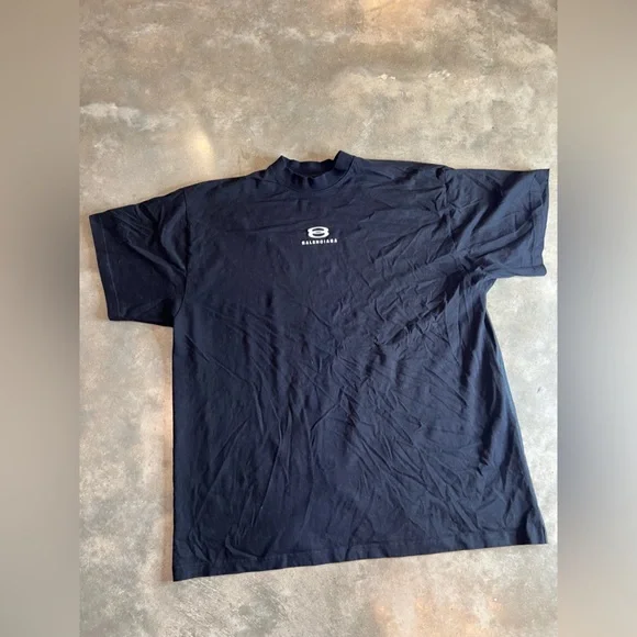 Authentic balenciaga oversized shirt - Picture 5 of 12